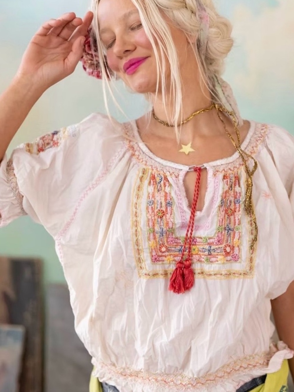 Magnolia Pearl Embroidered Chrissy Folk Blouse